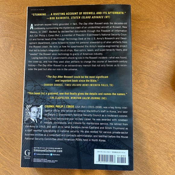 The Day After Roswell by retired Colonel Philip J. Corso and William J. Birnes - Picture 2 of 9